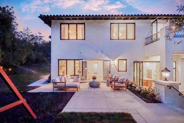 2815 Santa Fe Vista Ct, Encinitas CA: https://media.crmls.org/mediaz/a3f5b4e0-24c8-4237-9c99-1bf67b0e5028.jpg