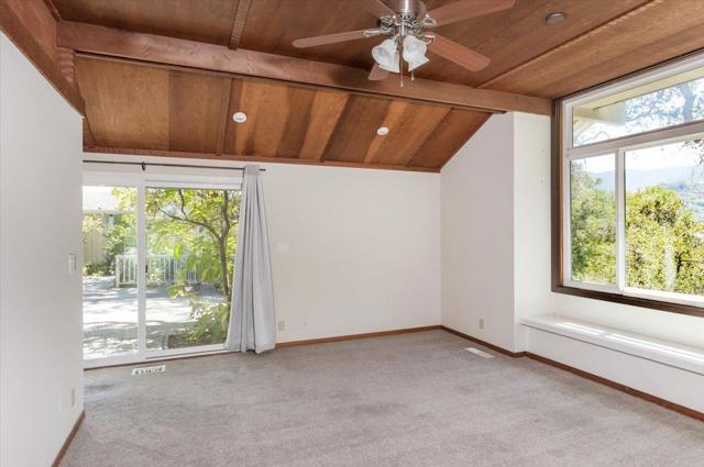 13434 Old Oak Way, Saratoga CA: https://media.crmls.org/mediaz/a3f67cf8-e54a-4886-b2a4-458c55d40af2.jpg