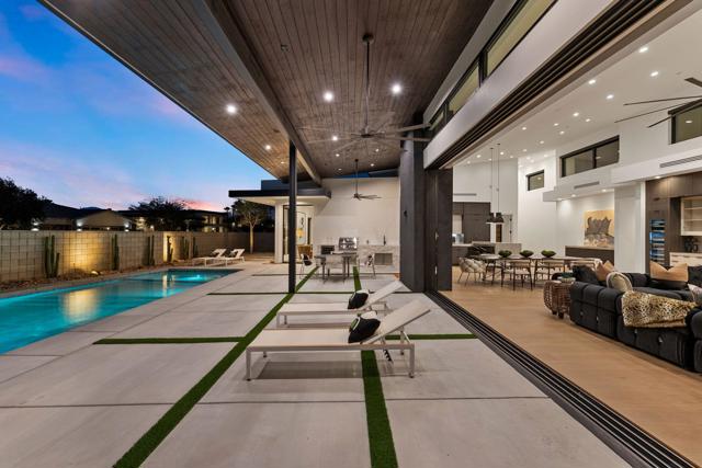 3 Siena Vista Court, Rancho Mirage CA: https://media.crmls.org/mediaz/a3f6f356-b16d-4b29-8ffb-2e259482ebd7.jpg