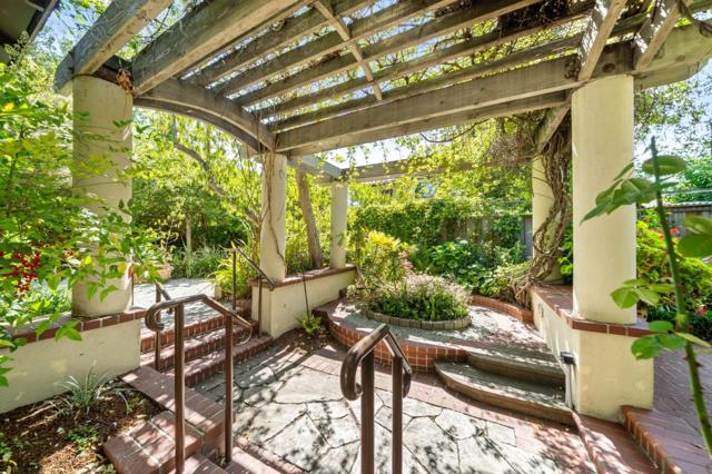2365 Waverley Street, Palo Alto CA: https://media.crmls.org/mediaz/a3f7200a-b4c3-43e1-85cb-709ae48eb94b.jpg