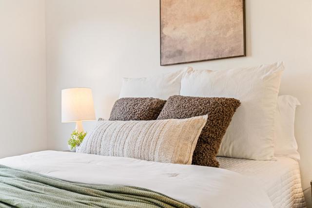 120 Greenwood Drive, South San Francisco CA: https://media.crmls.org/mediaz/a3f78760-a069-4967-8db2-4b9b364bf3f4.jpg