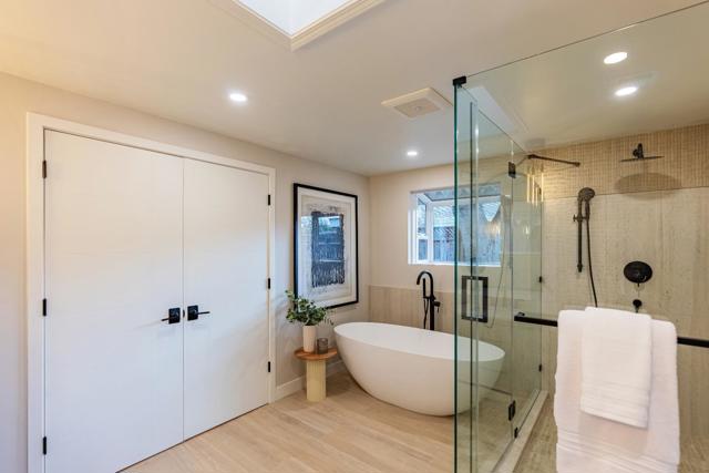 2083 Louise Lane, Los Altos CA: https://media.crmls.org/mediaz/a3f7b63d-366e-487a-8fee-cceec621dca6.jpg