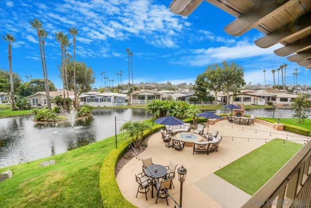 7241 San Luis St, Carlsbad CA: https://media.crmls.org/mediaz/a3f8767e-9f5d-4564-af11-8b2226ea41b3.jpg