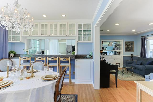 Image 8 of 55 For 733 Alameda  