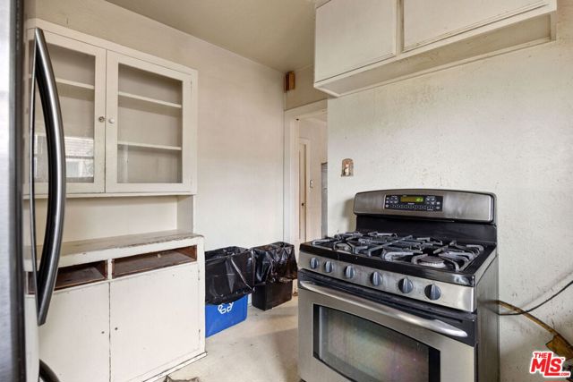 9234 Guess Street, Rosemead CA: https://media.crmls.org/mediaz/a3fac2ae-b824-42b0-8449-00b38973d65c.jpg