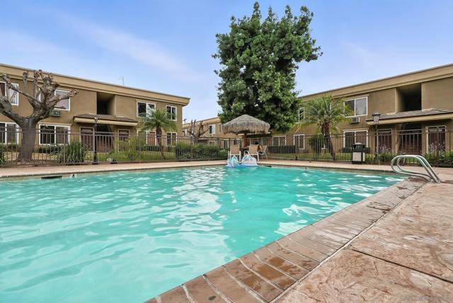 792 Avocado Ave, El Cajon CA: https://media.crmls.org/mediaz/a3fb8404-618e-491b-9111-656d9f77b0ff.jpg