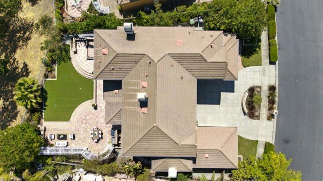 5380 Arezzo Drive, San Jose CA: https://media.crmls.org/mediaz/a3fcf45b-a950-42fd-9b51-e6c5a747263a.jpg