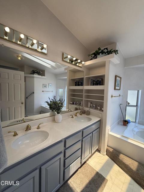 Detail Gallery Image 18 of 56 For 1215 Anchors Way Dr #230,  Ventura,  CA 93001 - 2 Beds | 2 Baths