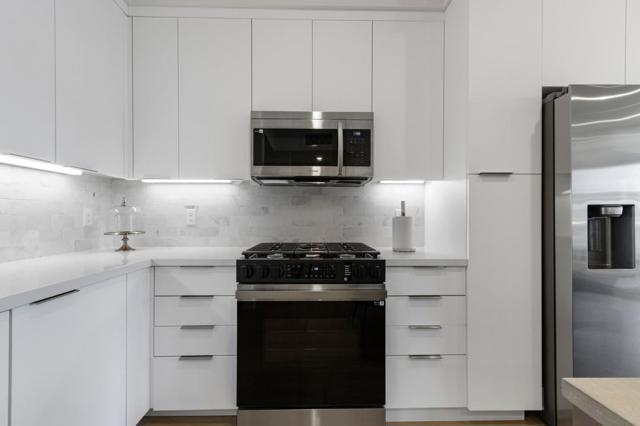 3698 Vision, Fremont CA: https://media.crmls.org/mediaz/a3ffee7a-e040-4149-9dd8-96e8aa6cdbf5.jpg