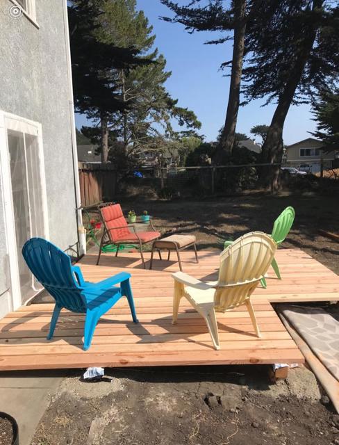 502 Vermont Avenue, Moss Beach CA: https://media.crmls.org/mediaz/a4008c5f-a9ab-4043-9706-46498ff44c0c.jpg