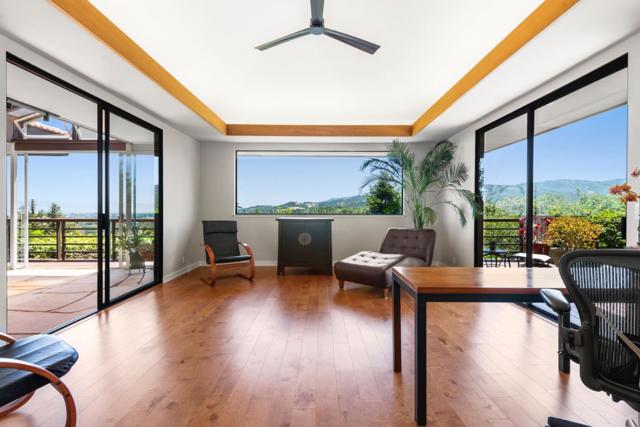 165 Golden Oak Drive, Portola Valley CA: https://media.crmls.org/mediaz/a4026300-096c-4f27-a0e7-454734e2032b.jpg