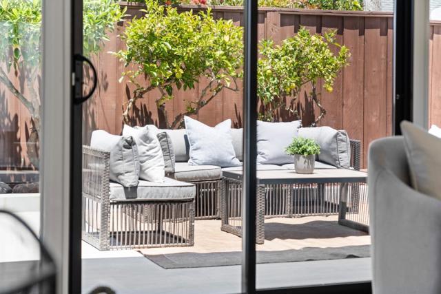 8 Claremont Court, Millbrae CA: https://media.crmls.org/mediaz/a4032077-8fd9-4621-afc6-c66359fef431.jpg