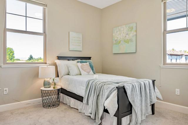 660 Tyrella Avenue, Mountain View CA: https://media.crmls.org/mediaz/a4038c0b-e5a1-4b69-a17a-c7a34cde762f.jpg