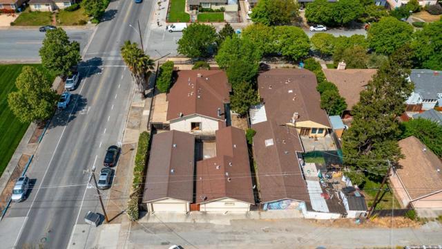 7400 Dowdy Street, Gilroy CA: https://media.crmls.org/mediaz/a403f31d-9da1-4332-a0e3-4fa568701f72.jpg