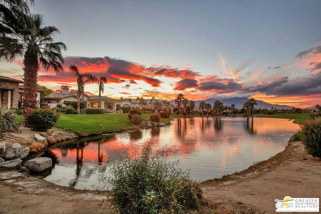 76434 Via Uzzano, Indian Wells CA: https://media.crmls.org/mediaz/a4048344-59b7-4e33-9ee6-cd89d209068e.jpg