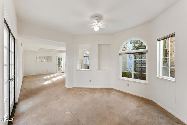 Detail Gallery Image 10 of 52 For 2110 Bermuda Dunes Pl, Oxnard,  CA 93036 - 2 Beds | 2 Baths