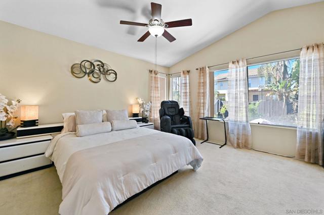 1340 Corte Lira, San Marcos CA: https://media.crmls.org/mediaz/a4050ef5-a7cb-41a8-9c0b-e69c774323fd.jpg