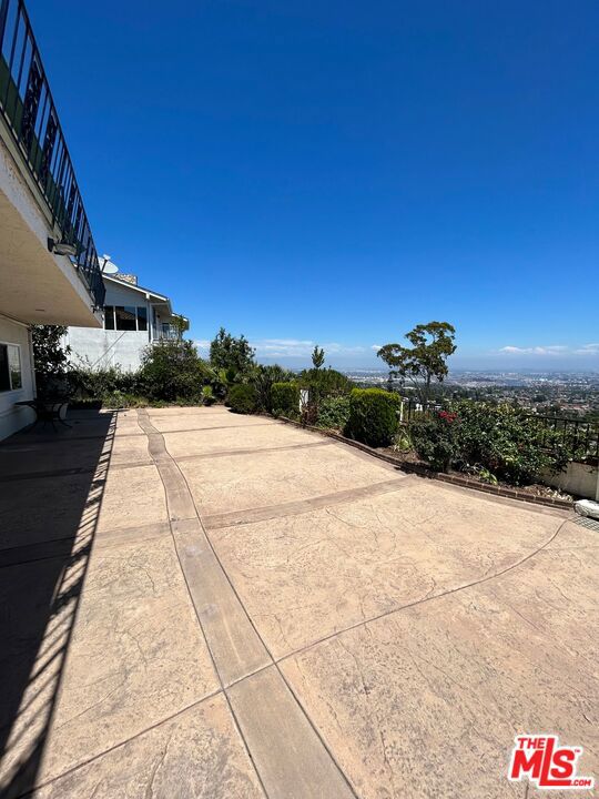 2447 Daladier Drive, Rancho Palos Verdes, California 90275, 5 Bedrooms Bedrooms, ,5 BathroomsBathrooms,Residential,Sold,Daladier,23273479