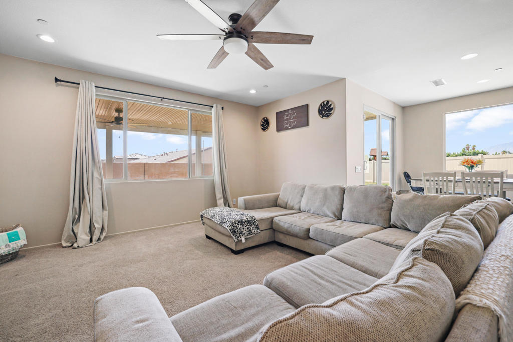 MLS #219132889DA image #8