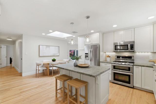 Image 4 of 55 For 6209 Hopi Court