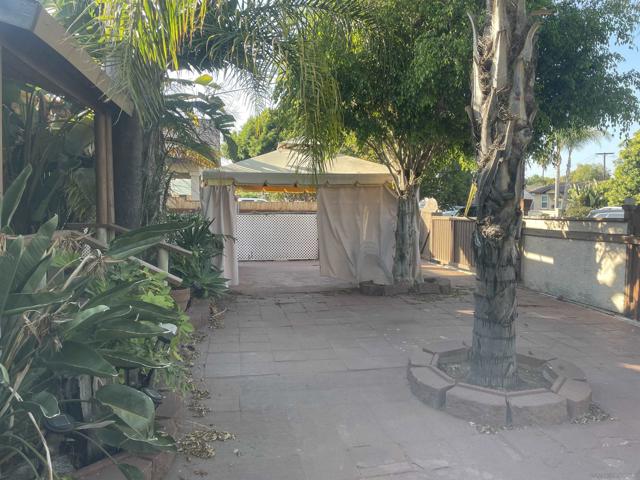 Image 2 of 5 For 1930 Palm Ave