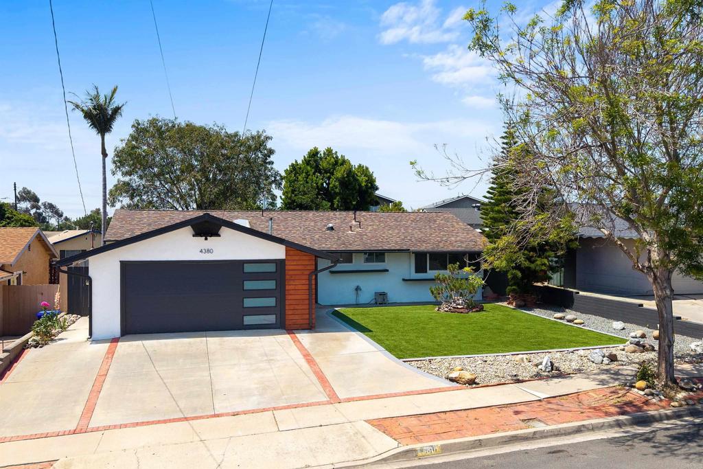 4380 Rolfe Rd - photo 6
