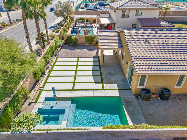 43820 Cape Cod Court, Indio CA: https://media.crmls.org/mediaz/a409d172-8fb9-4100-9c6a-861d4aa8a686.jpg