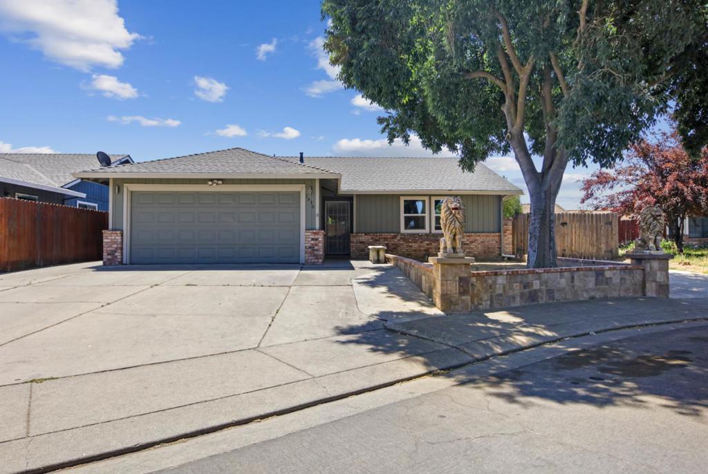 1936 Rouse Court