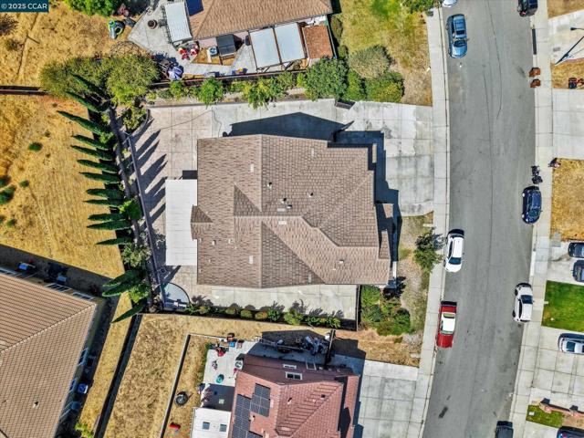 4007 Oak Knoll St, Antioch CA: https://media.crmls.org/mediaz/a40a3fad-fcb0-4261-8f65-4b83898a4a23.jpg
