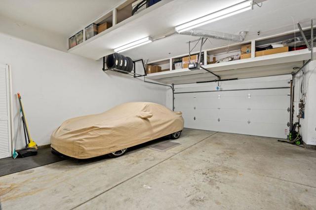 412 Michelle Lane, Daly City CA: https://media.crmls.org/mediaz/a40d0b3b-8926-4bca-90b9-b1e53affac7f.jpg