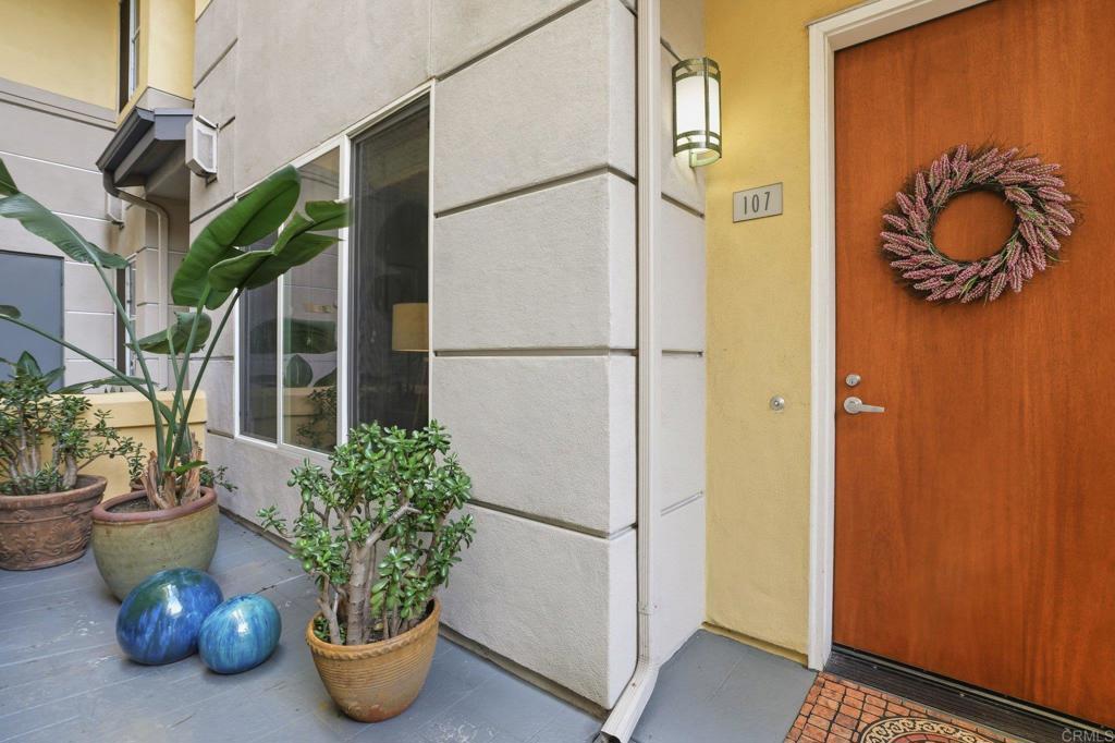 4057 1st Avenue - photo 2
