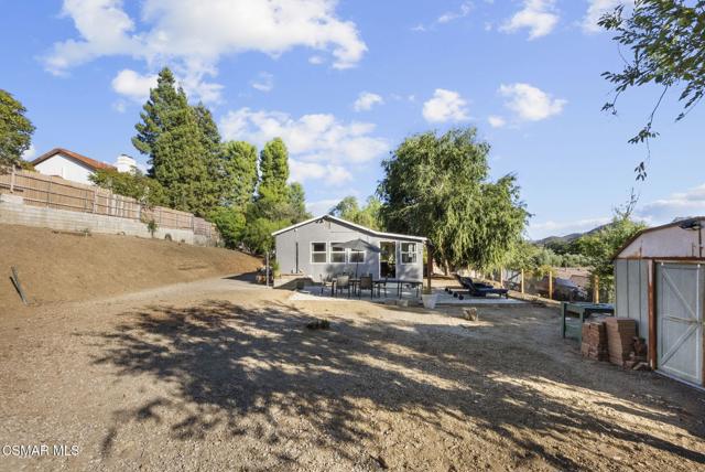 5429 Fairview Place, Agoura Hills CA: https://media.crmls.org/mediaz/a40d9732-492e-4d12-9f24-102e51efd4a3.jpg