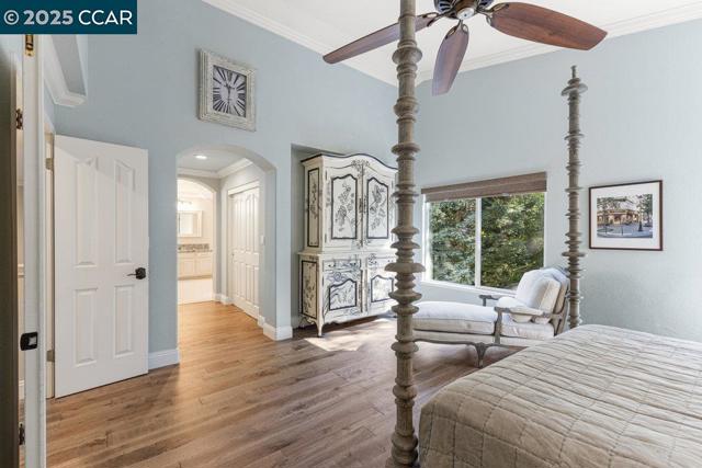82 BEAR PLACE, Clayton CA: https://media.crmls.org/mediaz/a40f8658-1eca-4644-8640-7ac5762ff0cb.jpg
