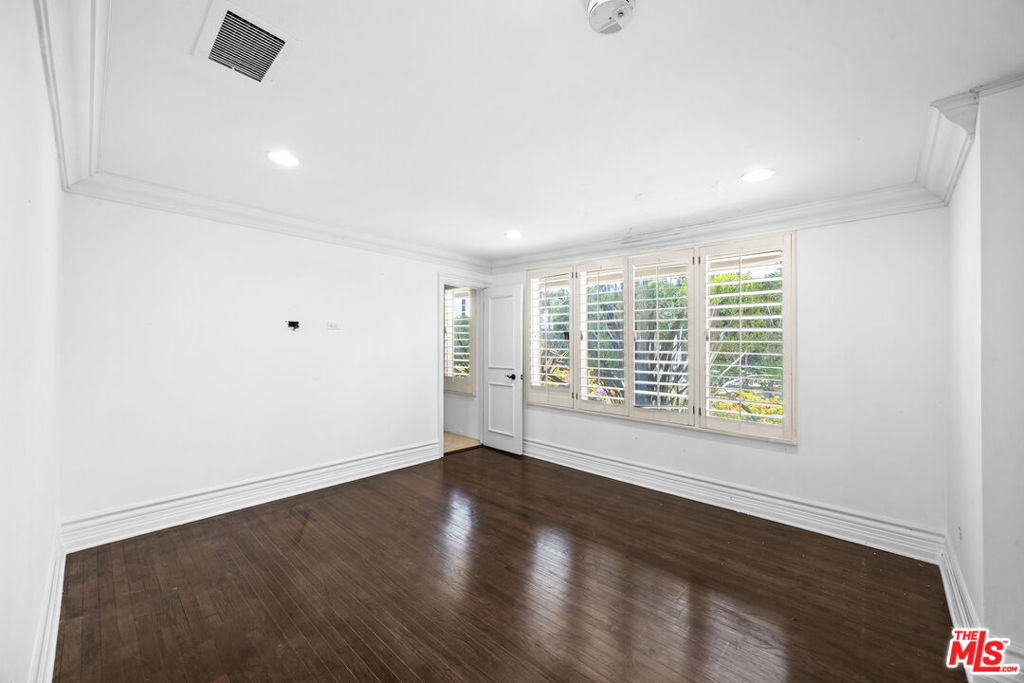 MLS #26854215 image #16