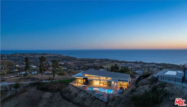 3 Bed Home for Sale in Malibu, California