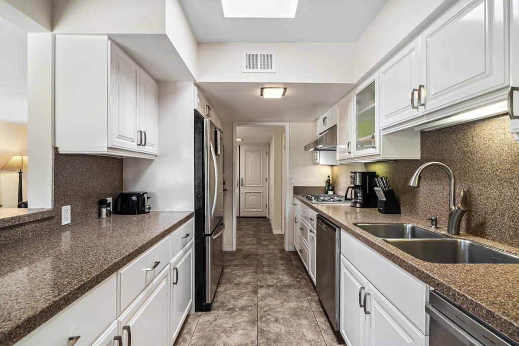 MLS #219137048PS image #18