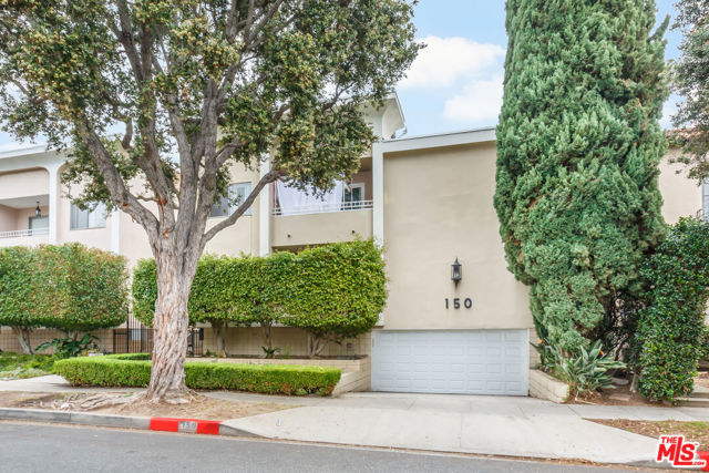 We are pleased to present this excellent opportunity to obtain a 6-unit apartment building in a prime Beverly Hills location. Built in 1968, the 9,575 sqft building features three 2-bedroom, 2 bathroom units and three 3-bedroom, 3 bathroom units. The units are quite spacious and many of the units have been nicely upgraded with stainless steel appliances, updated cabinets, and new countertops and flooring. Additional apartment amenities include high ceilings, in-unit washer and dryer and air conditioning. There are 12 parking spaces total on the 6,268 SF lot. The subject property has been well maintained by current ownership and there is also ample upside in the rents, giving investors the opportunity to bring the current rents to market in a prime location that has some of the strongest rents and lowest vacancies in Los Angeles. This apartment building is close to shopping, exceptional restaurants, supermarkets and all the Beverly Hills has to offer.