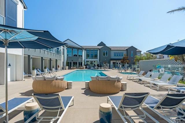 Detail Gallery Image 17 of 64 For 3075 Avenida Torcello #1,  Chula Vista,  CA 91913 - 3 Beds | 2/1 Baths