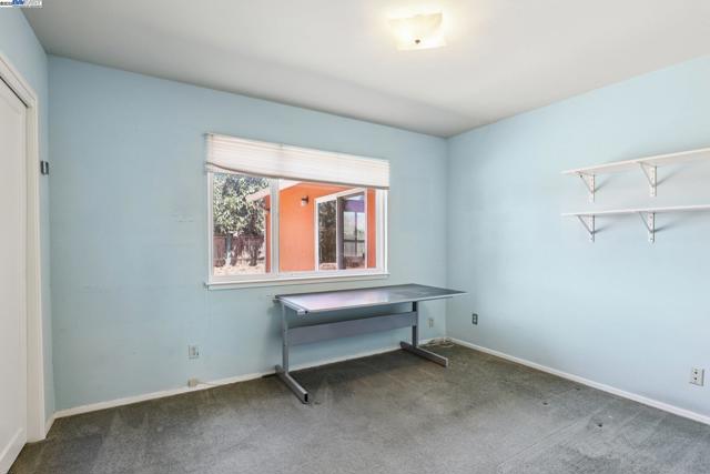 37709 Arlene Court, Fremont CA: https://media.crmls.org/mediaz/a412986d-d7b0-4734-b338-381264212cfd.jpg