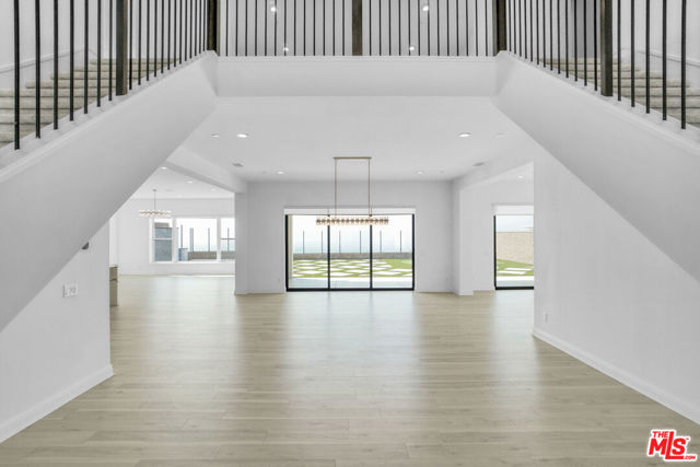 20188 W Marlow Lane, Porter Ranch CA: https://media.crmls.org/mediaz/a412d28b-727f-468a-9b66-af80cb220c15.jpg