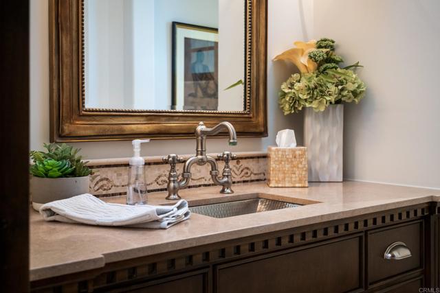 Image 25 of 40 For 18411 Calle La Serra