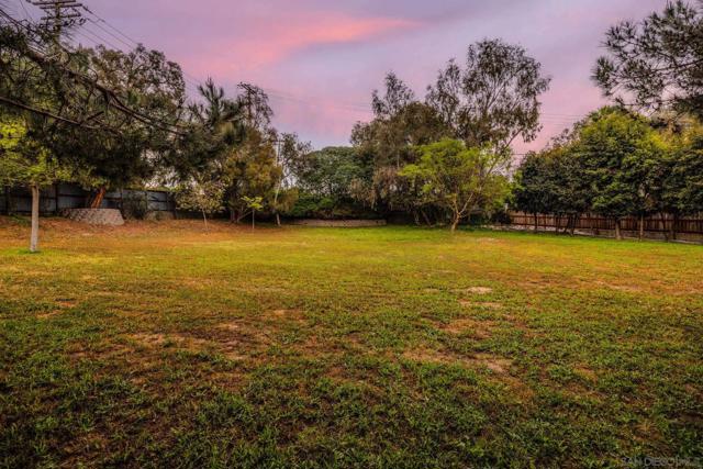 661 Union, Encinitas CA: https://media.crmls.org/mediaz/a4141afa-389d-4e73-a06d-2c493db27d23.jpg