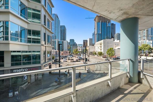 1080 Park Blvd, San Diego CA: https://media.crmls.org/mediaz/a415316b-25af-402e-ac67-165e344b5c3a.jpg
