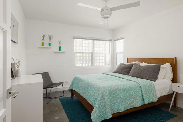 Image 19 of 40 For 748 Calle Rolph