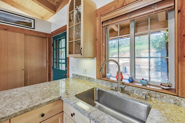 18 Asoleado Drive, Carmel Valley CA: https://media.crmls.org/mediaz/a4162e1a-c912-40f7-aaef-f0370280a114.jpg