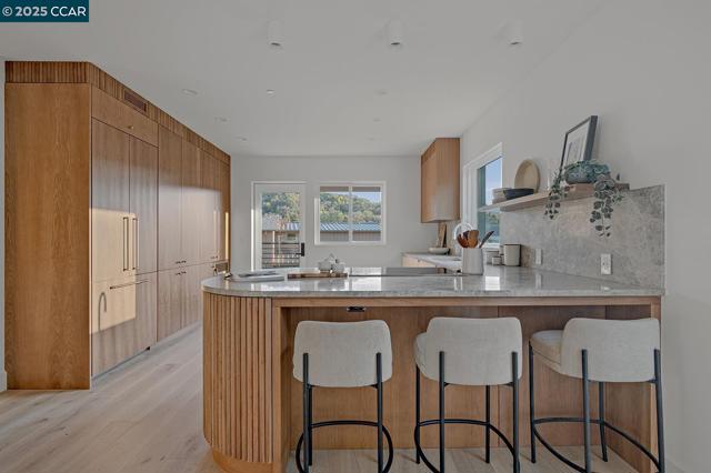 3742 Mt. Diablo Blvd, Lafayette CA: https://media.crmls.org/mediaz/a416a2ab-bc46-4dab-ae6d-2349ae34b768.jpg