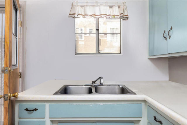 259 & 255 W 6th Street, San Jacinto CA: https://media.crmls.org/mediaz/a416be5a-42e0-4441-b736-842cdeaeb014.jpg