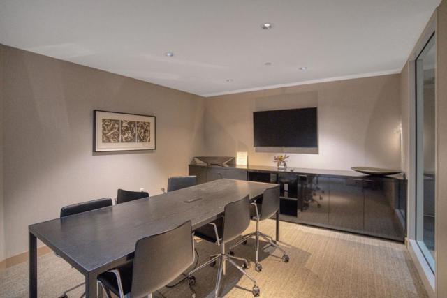 110 Channel Street, San Francisco CA: https://media.crmls.org/mediaz/a416d5f2-35be-4685-87dd-36aee3d1ab01.jpg