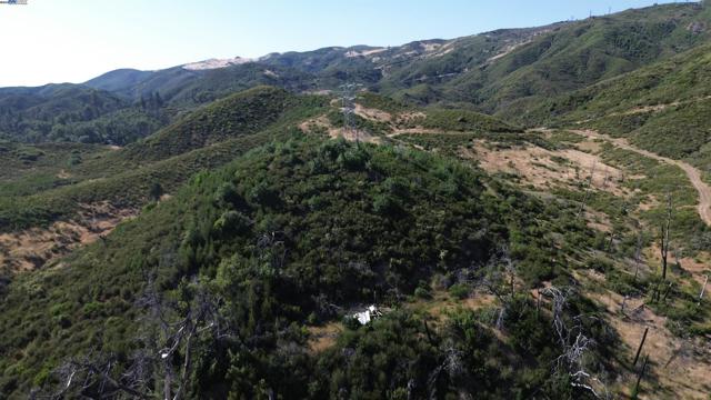 11311 Pine Flat, Healdsburg CA: https://media.crmls.org/mediaz/a4184598-ef04-4506-8d6a-2bf99d0df28a.jpg
