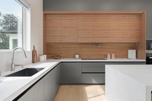 395 Martens Avenue, Mountain View CA: https://media.crmls.org/mediaz/a41868dd-a45f-4dfe-b2d5-56f45354bfcc.jpg